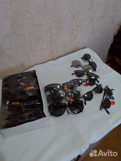Очки солнцезащитные
