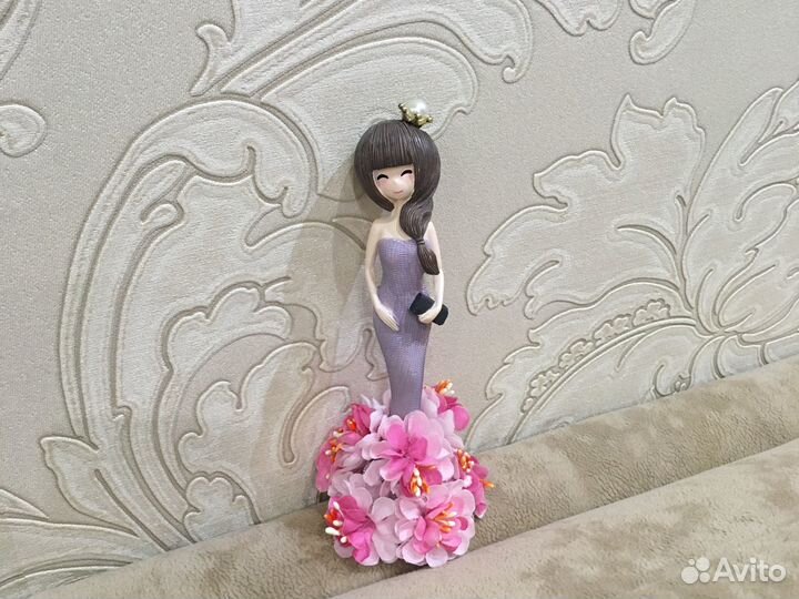 Статуэтка куколка