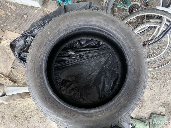 Triangle Snow-LL01 225/50 R17 98V