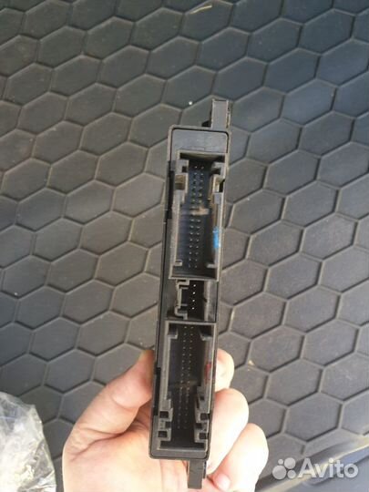 Блок на mercedes