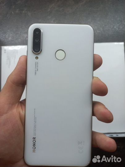 HONOR 20s, 6/128 ГБ