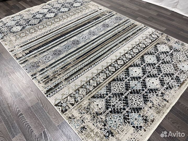 Ковер большой турецкий