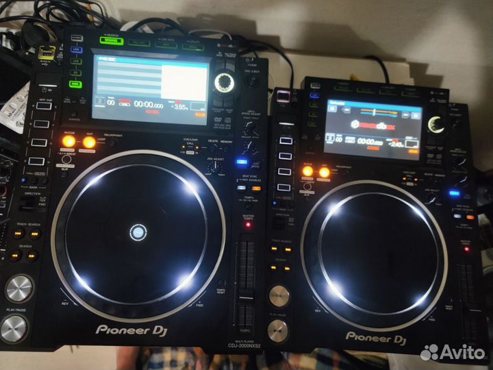Pioneer CDJ 2000 nexus 2