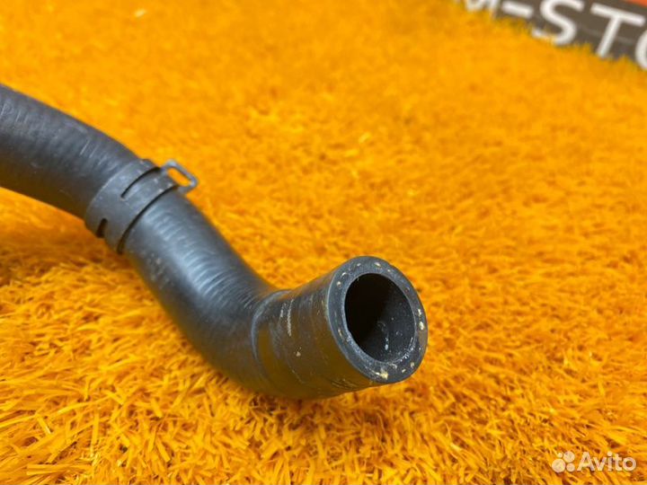 Патрубок отопителя Mercedes-Benz C-Class W204