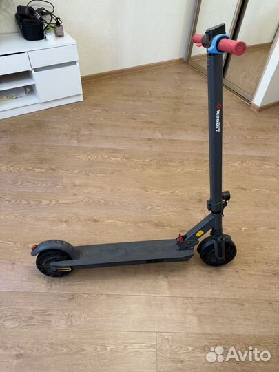 Элеткросамокат полноприводный iconBIT