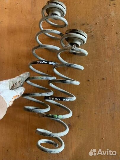 Пружина подвески задняя левая Volkswagen Polo