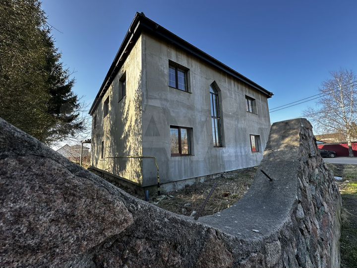 Дом 404,8 м² на участке 6,5 сот.