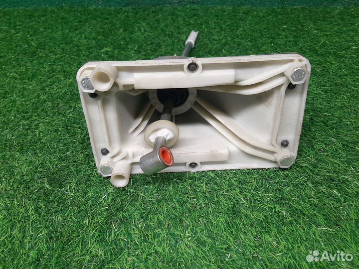 В наличии: Кулиса на Nissan Almera 3