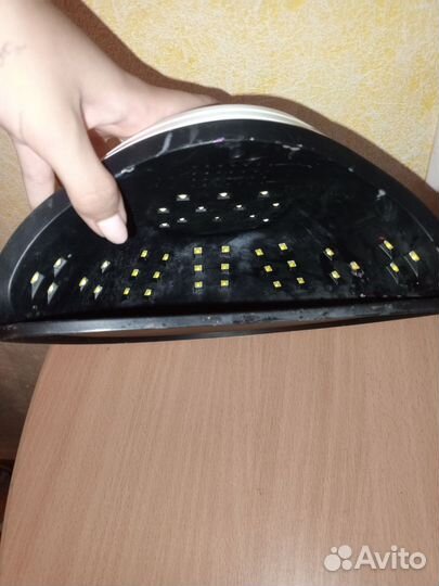 Лампа для ногтей