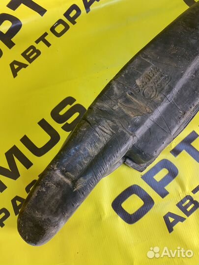 Уплотнитель крыла передний правый Lifan X60