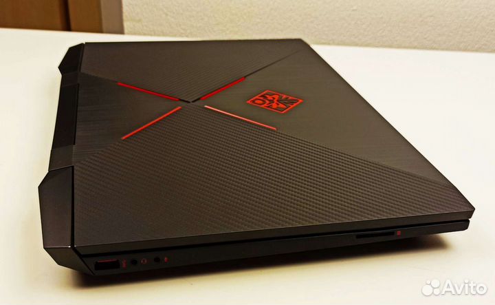 Новый игровой ноутбук HP omen 15-dc1058 i7-9750H