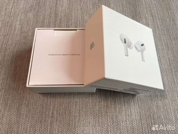 Apple airpods pro с шумоподавлением