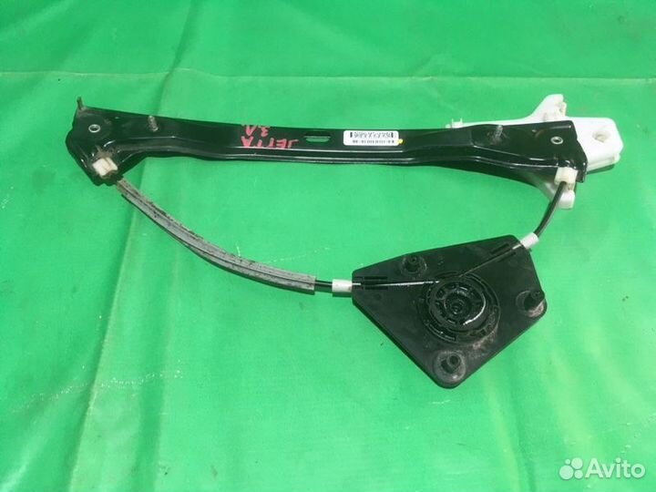 Стеклоподъемник задний левый Volkswagen Jetta 6