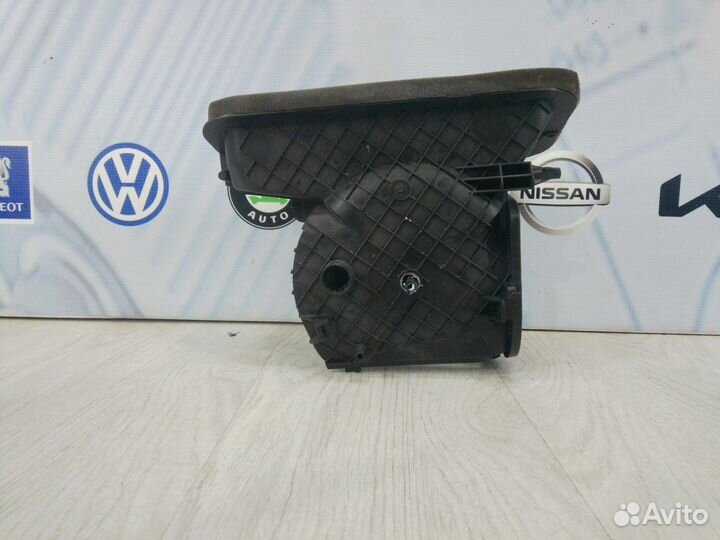 Заслонка воздушная Renault duster 2