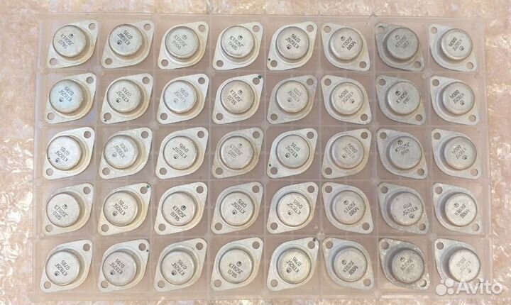 Появились Транзисторы кт825г 2т825б 2т825а вс547б