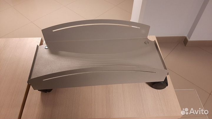 Продаю подставку для системного блока