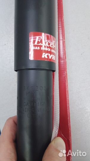 Lexus RX270- Амортизатор задний