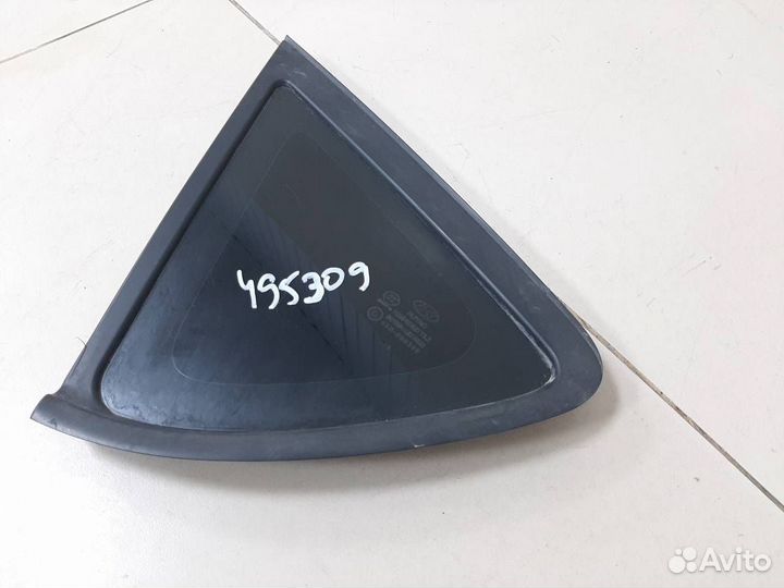 Стекло кузовное глухое левое Hyundai Solaris 2010