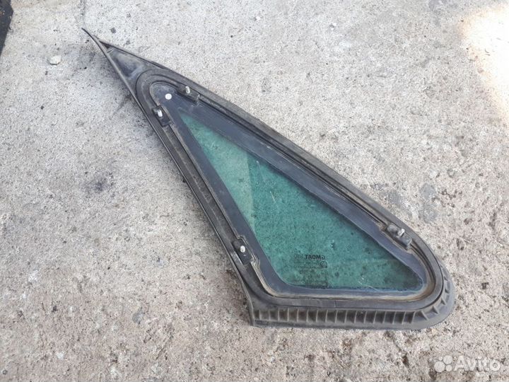 Стекло кузовное глухое правое Chevrolet Lacetti