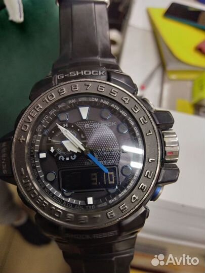 Наручные часы casio GWN-1000B-1B, черный