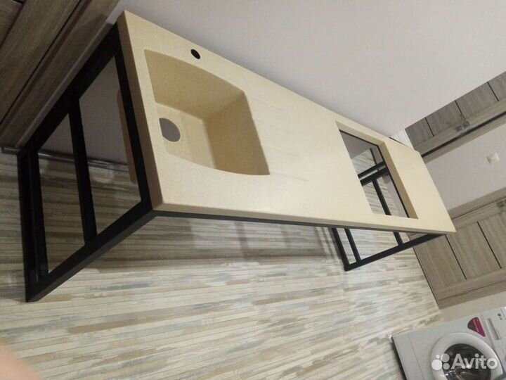 Столешница из искусственного камня