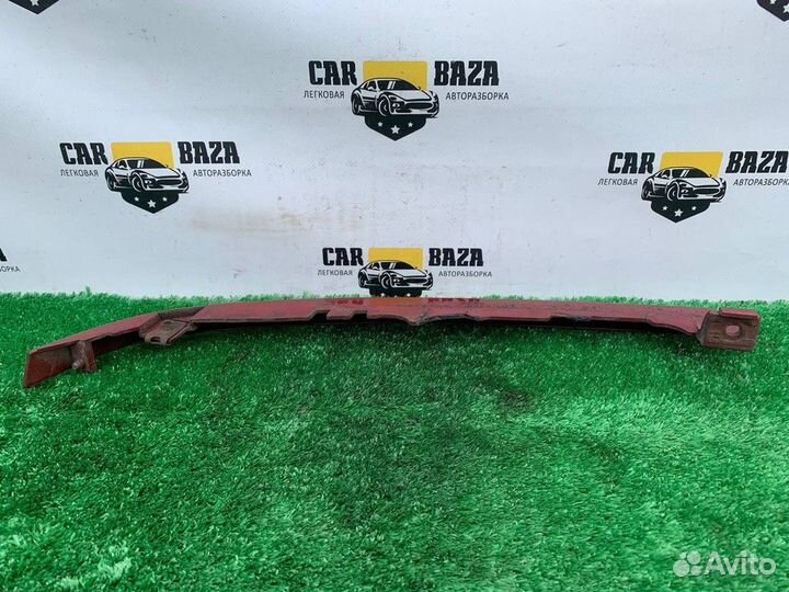 Ус под фару передний правый Nissan Primera