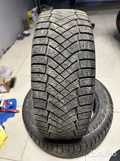 Pirelli Ice Zero FR 205/55 R16 T