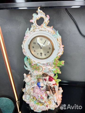 Антикварные фарфоровые часы (18-19 век)
