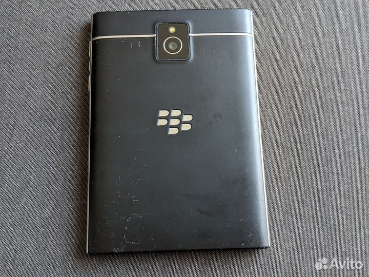 BlackBerry Passport, 3/32 ГБ