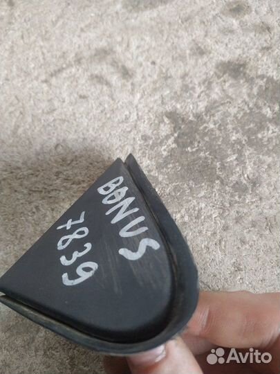 Накладка зеркала передняя правая Chery Bonus А13