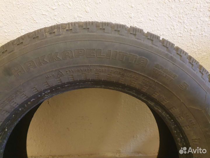 Nokian Tyres Hakkapeliitta 5 SUV 235/65 R17