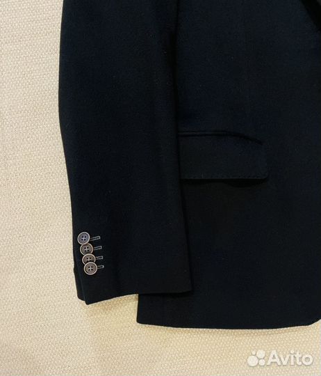 Пиджак из кашемира Hugo Boss. Размер L