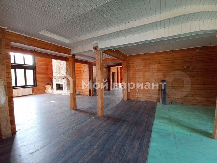 Коттедж 485 м² на участке 15 сот.