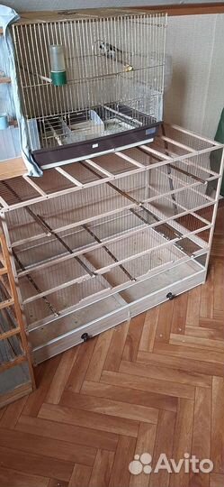 Большая клетка для птиц