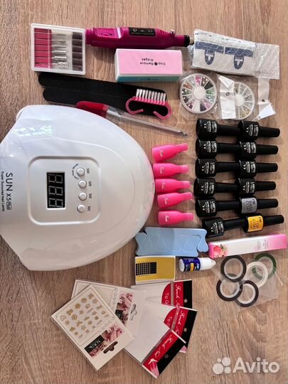 Набор для маникюра / маникюрный набор