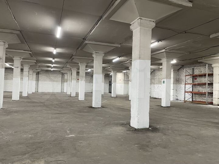 Склад, 892 м², 1-ый этаж, пандус, отапливаемый