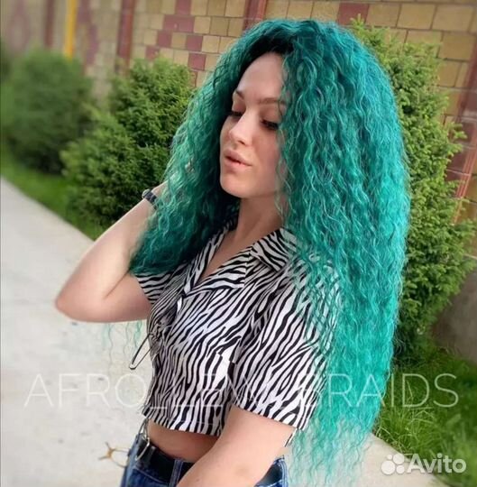 Афролоконы в роскошном зелёном цвете