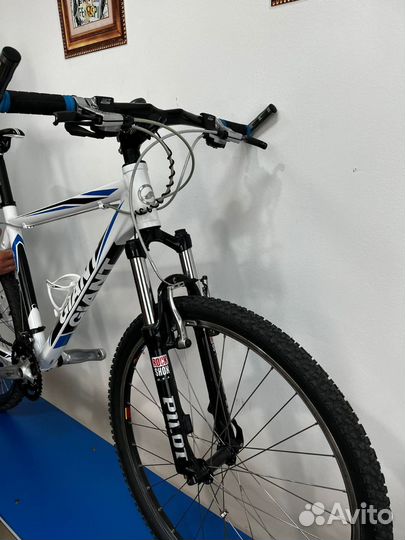 Горный велосипед Giant