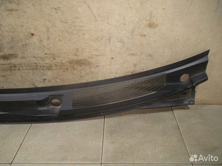 Решетка стеклоочистителя Mitsubishi Galant 9