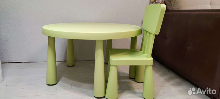 Детский стол и стульчик мамут от IKEA б/у