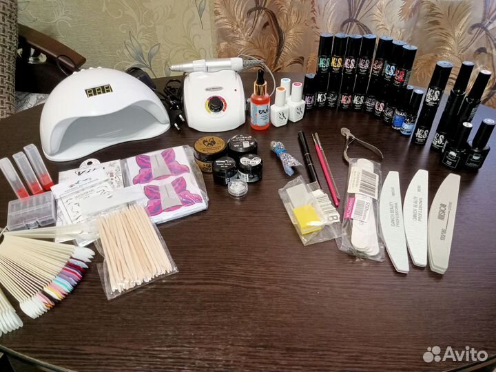 Набор для маникюра и наращивания ногтей