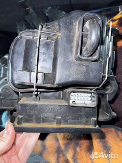 Фара правая Porsche Cayenne 7L5941006BB