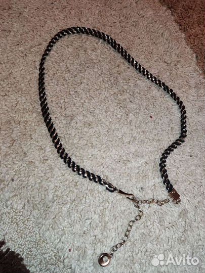 Тонкий элегантный пояс на платье или юбку