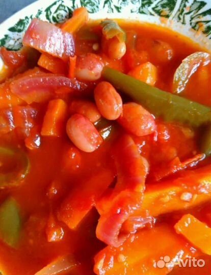 Лечо домашнее с фасолью и кабачками