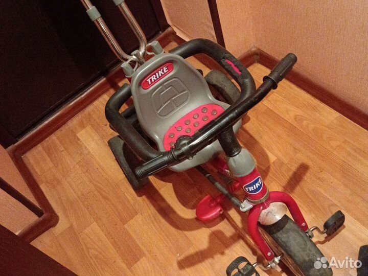 Велосипед с ручкой