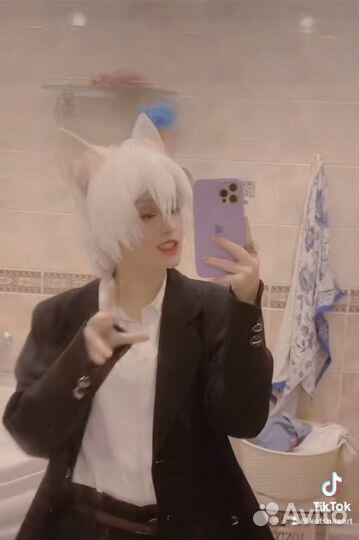 Парик на Томое «Очень приятно, Бог»