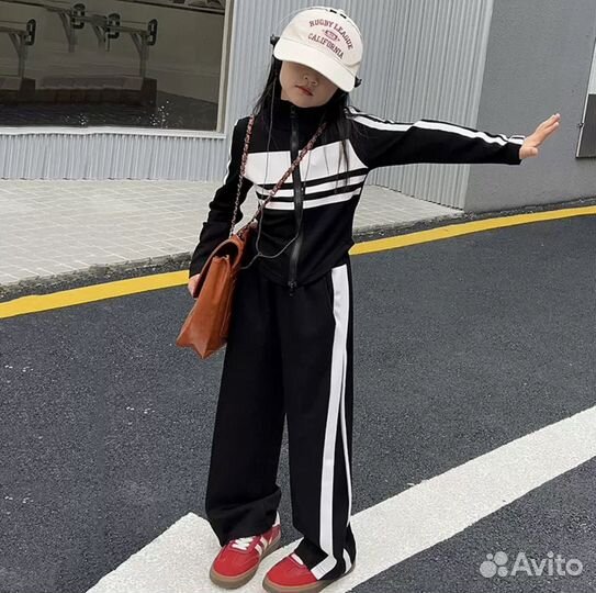 Костюм на девочку