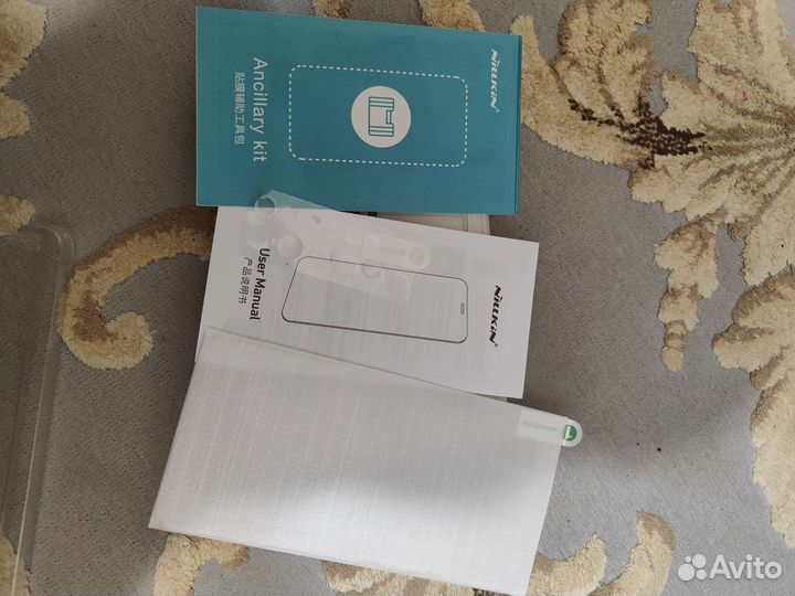 Nillkin. Защитное стекло One Plus 9