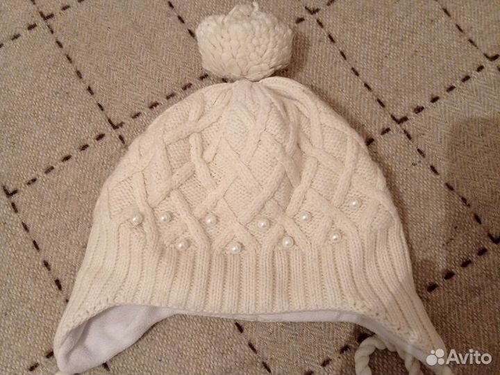 Шапки дев :на завязках glissade