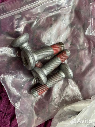 Передний подшипник в сборе со ступицей BMW X5 X6